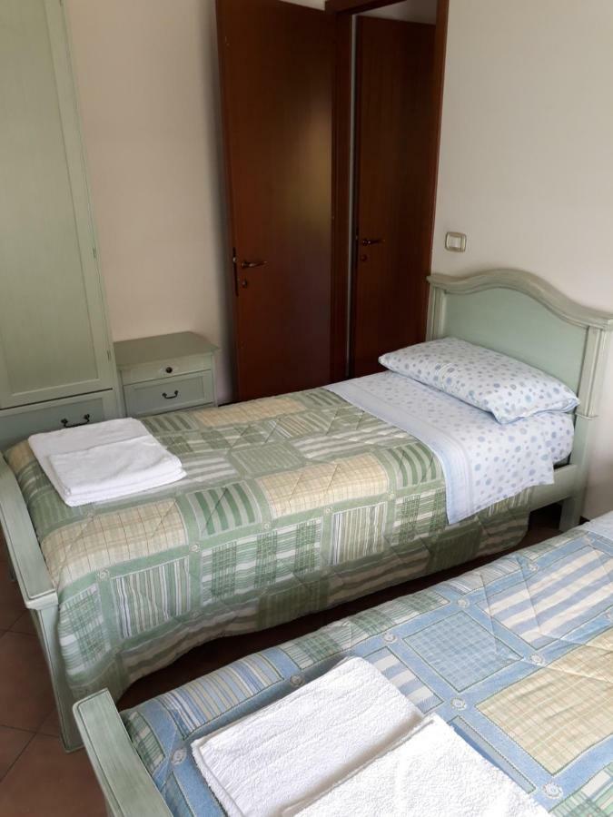 Appartamento Ai Tigli Caorle Exterior foto